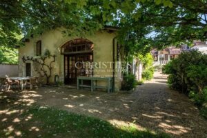 Exquisite Gentilhommière in the Heart of Perigord Vert