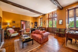 Exquisite Gentilhommière in the Heart of Perigord Vert