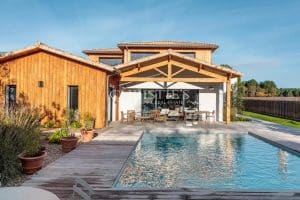 Maison contemporaine d’exception – Vue panoramique sur les vignes – Calme absolu – À moins de 10 minutes à vélo du centre-ville de léonin