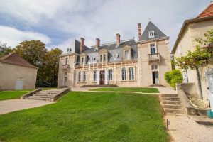 Le Château Aristocratique de Beechwood