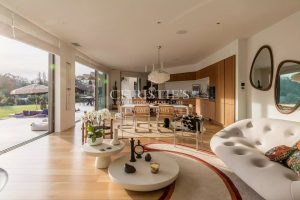 Maison d'exception plain-pied, centre-ville de Gradignan