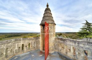 Character Property at the Gateway to Saint-Émilion — A Unique and Inspiring Setting