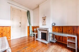 Croix de Seguey - Hotel Particulier, garage, jardin et ascenseur