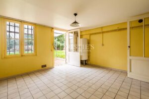 Bouscat - Chartreuse avec garage et grand jardin