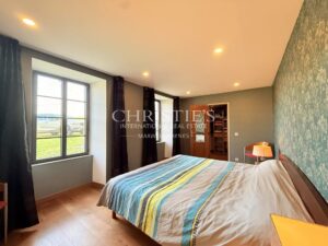 Un Domaine de moulin historique rare, entièrement restauré, au cœur de la Charente