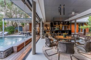 PYLA-SUR-MER LUXURY VILLA 100 METERS FROM THE BEACH