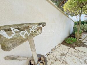 ROYAN FONCILLON – Maison 142 m² avec 2 APPARTEMENTS + TERRASSES ENSOLEILLÉES SUD, plage à pied