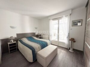 ROYAN FONCILLON – Maison 142 m² avec 2 APPARTEMENTS + TERRASSES ENSOLEILLÉES SUD, plage à pied