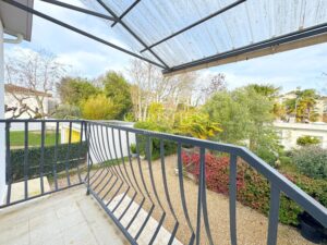 ROYAN FONCILLON – Maison 142 m² avec 2 APPARTEMENTS + TERRASSES ENSOLEILLÉES SUD, plage à pied