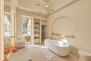 Maison d’architecte rénovée avec jardin et piscine – aux portes de Bordeaux Saint-Augustin