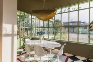 Maison d’architecte rénovée avec jardin et piscine – aux portes de Bordeaux Saint-Augustin