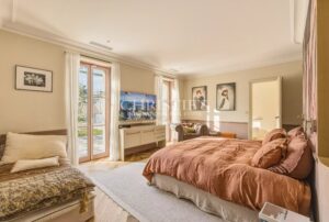 Maison d’architecte rénovée avec jardin et piscine – aux portes de Bordeaux Saint-Augustin