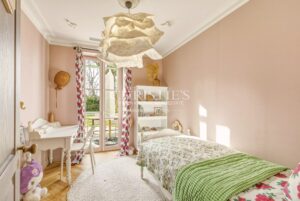 Maison d’architecte rénovée avec jardin et piscine – aux portes de Bordeaux Saint-Augustin