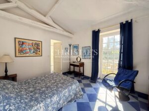 Demeure de caractère du XVIIe siècle au cœur du Périgord