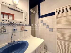 Demeure de caractère du XVIIe siècle au cœur du Périgord