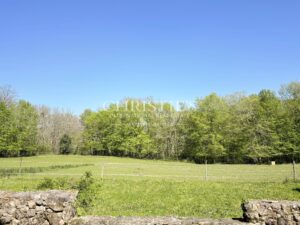 Demeure de caractère du XVIIe siècle au cœur du Périgord