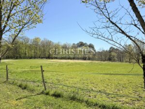 Demeure de caractère du XVIIe siècle au cœur du Périgord