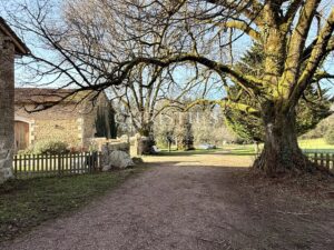 Domaine privé de 21,4 ha avec golf 9 trous, lacs & potentiel résidentiel