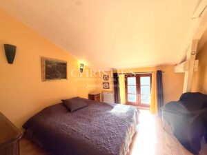 Domaine privé de 21,4 ha avec golf 9 trous, lacs & potentiel résidentiel