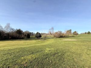 Domaine privé de 21,4 ha avec golf 9 trous, lacs & potentiel résidentiel