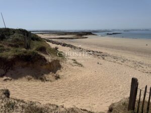 Île d'Oléron : Charme et piscine dans cadre paisible