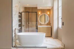 Place des Martyrs de la Résistance - Grand standing - 2 appartements