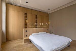 Place des Martyrs de la Résistance - Grand standing - 2 appartements