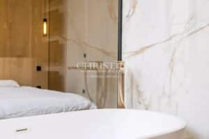 Place des Martyrs de la Résistance - Grand standing - 2 appartements