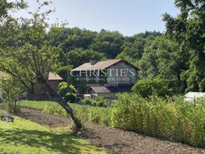 Une PROPRIETE EXCEPTIONNELLE sur 34 HECTARES