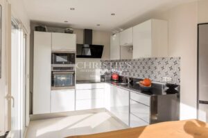 Maison familiale - 3 chambres - bureau - garage - dépendance