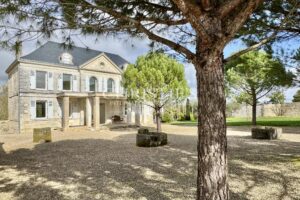 Rêve blanc en Charente - très belle propriété du 19ème