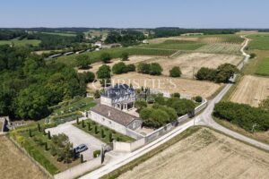 Rêve blanc en Charente - très belle propriété du 19ème