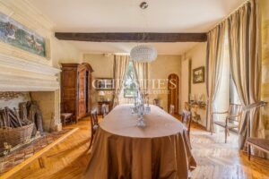 Magnificent Historic château in the Bordeaux and Saint-Émilion region