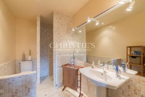 Magnificent Historic château in the Bordeaux and Saint-Émilion region