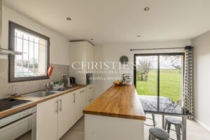 Magnificent Historic château in the Bordeaux and Saint-Émilion region