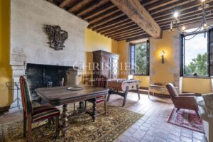 A vendre Beau logis du 16ieme, entiérement rénové