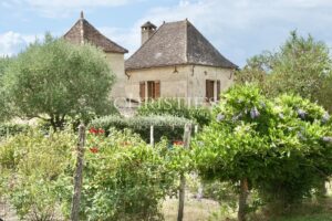Un domaine d’exception en Dordogne – Élégance, charme et sérénité