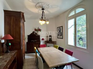 BORDEAUX CAUDERAN : Belle maison 6 chambres avec dépendance, garages et jardin