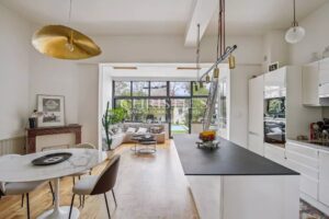 Saint Augustin - Maison en pierre avec garage et piscine