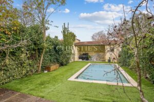 Saint Augustin - Maison en pierre avec garage et piscine