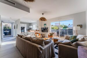 Villa en ville de printemps - 50m de la plage - 6 chambres