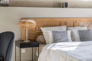 Exceptional house in one of Bouliac's most sought-after neighborhoods