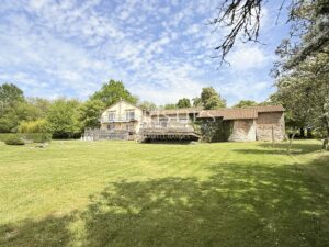 A Private Estate in the Heart of the Périgord Vert