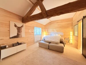 Domaine de Caractère avec Piscine et 14 Hectares de Nature