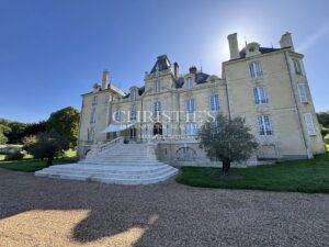 Magnificent château near Poitiers