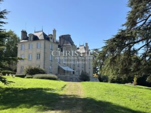 Magnificent château near Poitiers