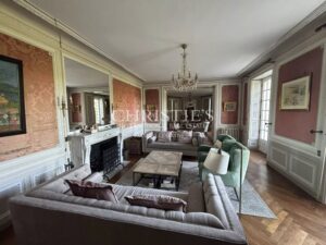 Magnificent château near Poitiers