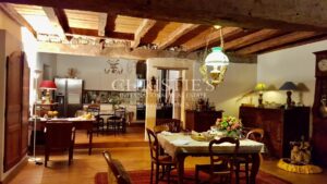 Hobby vineyard estate - Wine tourism - near Bordeaux