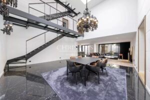 Maison contemporaine centre-ville La Rochelle prestations haut de gamme 5 chambres grande pièce de vie domotique garage