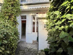 BORDEAUX SAINT SEURIN: 3-bedroom house